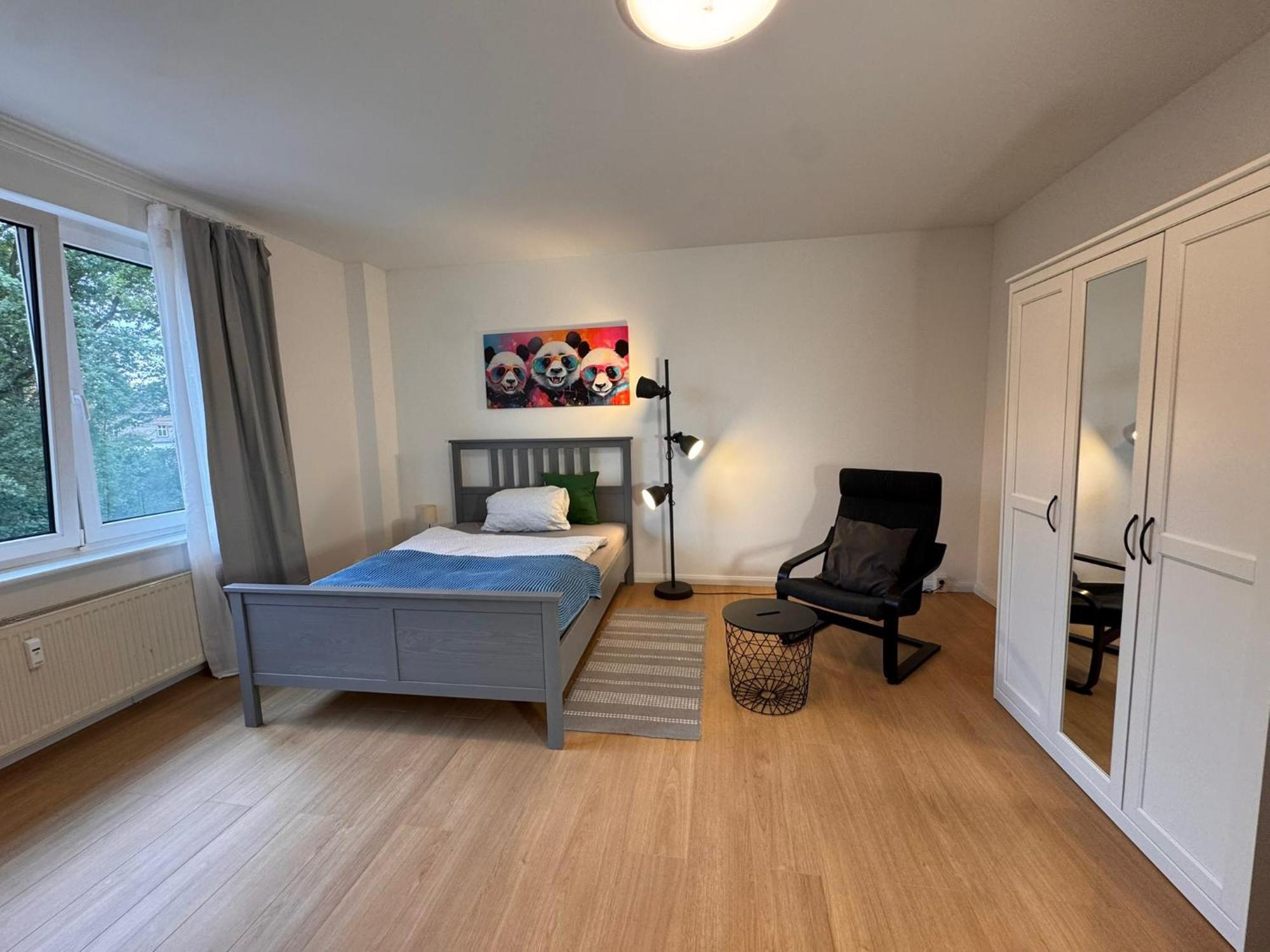 Fc-Apartmenthaus Falkensee Mit Grossem Garten Und Pkw Stellflaechen Exteriér fotografie